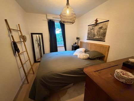 Location Appartement 2 pièces 42m² MONTAUBAN 82000 - Photo 2