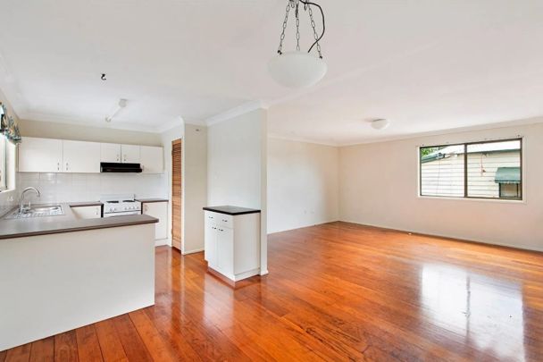 24 Burlington Street, East Brisbane. - Photo 1