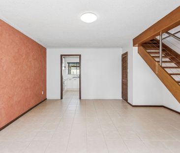 Open to View Wednesday November 12th 4.30 - 5pm - Photo 1