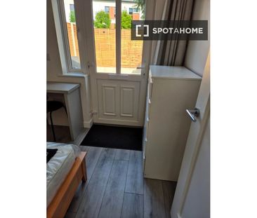 2-bedroom apartment for rent in Ballymun-Whitehall, Dublin. - Photo 2