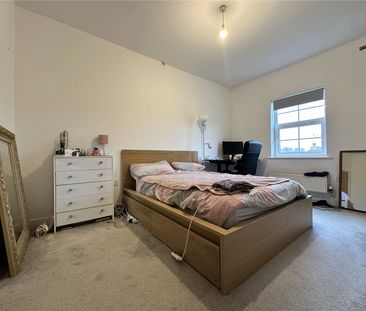 30, Stoneleigh Court, Leeds, LS17 8FN - Photo 6