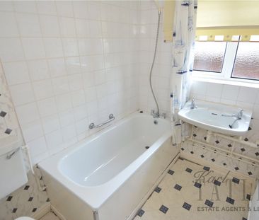 Government Road, CH47 2DG, Hoylake - Photo 6