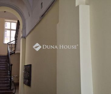 Kiadó újszerű állapotú lakás - Budapest VI. kerület - Fotó 1