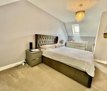 Bletchley Road, Leeds, Horsforth - Photo 4