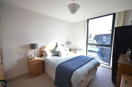 37 Potato Wharf, Castlefield, Manchester City Centre, Manchester, M3 4BB - Photo 3