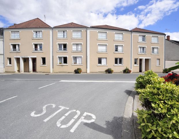 Location Appartement 3 pièces 65 m² Levroux - Photo 1