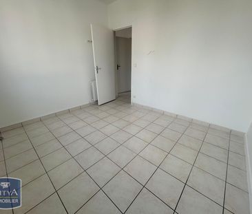 Location Appartement 2 pièces 31m² OLLAINVILLE 91340 - Photo 2