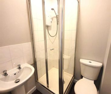 1 bedroom ground floor flat to rent - Photo 5