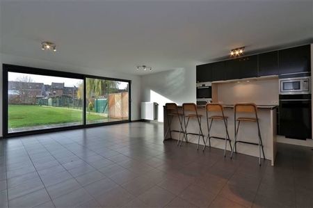 Appartement te huur - Foto 2