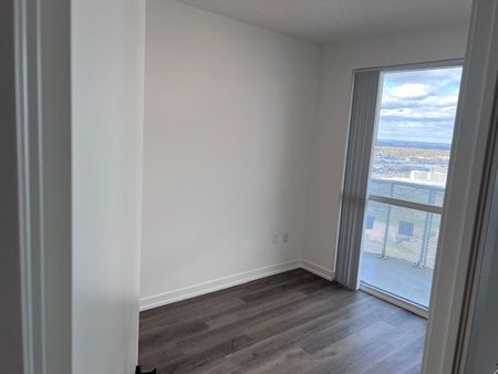 For Lease - 8 Interchange Way Unit# 3503, Vaughan, Ontario - Photo 3