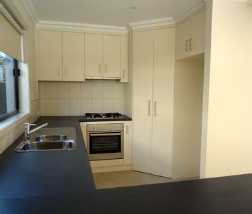 Modern Double Storey Townhouse - Photo 4