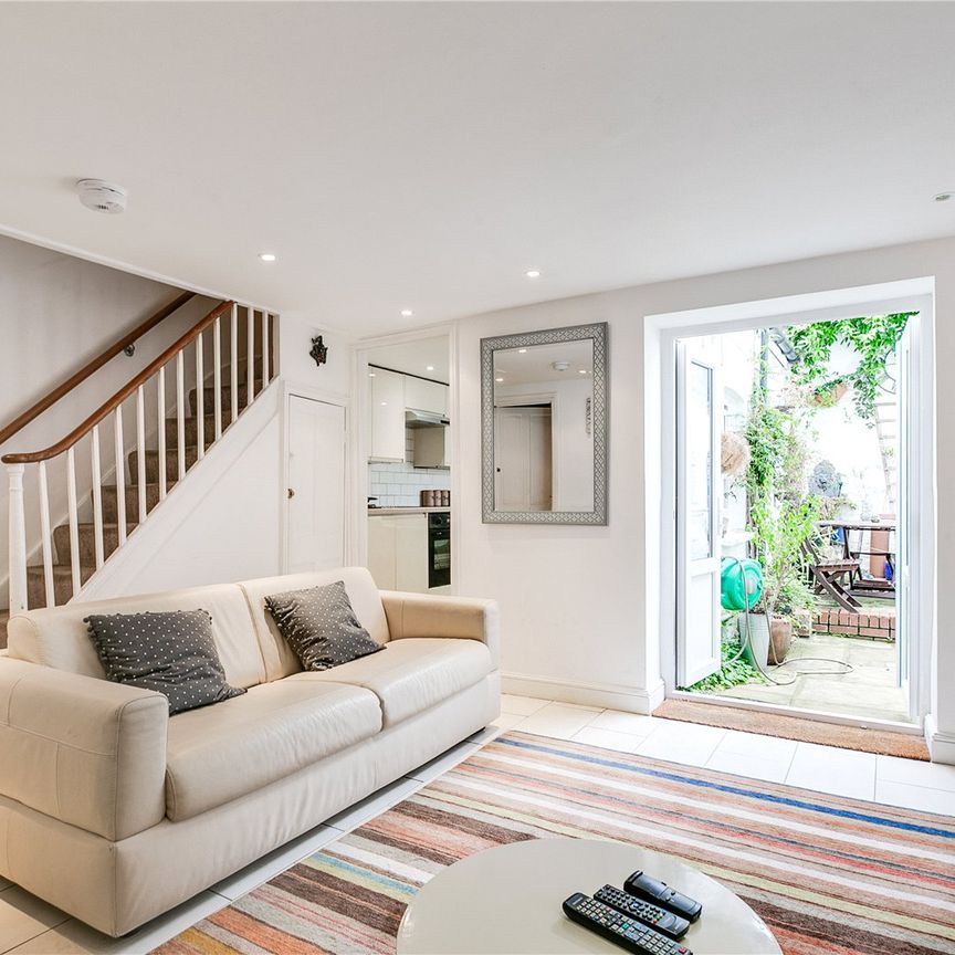 Pembridge Road, Notting Hill, W11, London - Photo 1