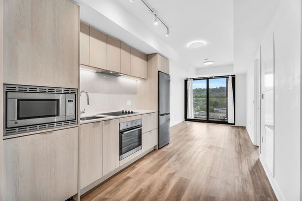 For Lease - 1 Jarvis Street Unit# 828, Hamilton, Ontario - Photo 1