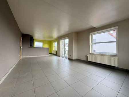 Energiezuinig en centraal gelegen 2-slaapkamerappartement met garage - Photo 4