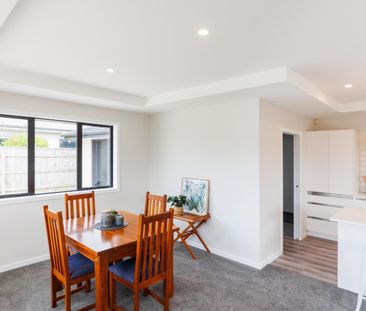 Levin - 3 Bedrooms - Photo 1