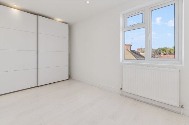 Pendennis Road, Streatham Hill, SW16, London - Photo 1