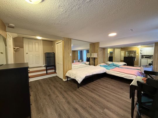 For Lease - 82 Henderson Drive Unit# 94 (Lower), Aurora, Ontario - Photo 1