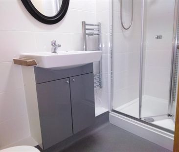1 bedroom flat to rent - Photo 6