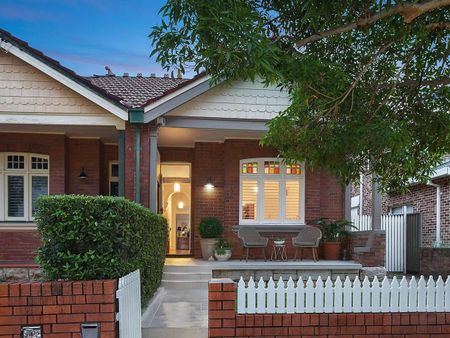 3 Campbell Street, Bexley, NSW 2207 - Photo 5