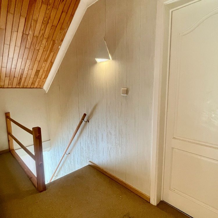 Huis met 3 slk- en tuin gelegen in groene omgeving te As. - Photo 1