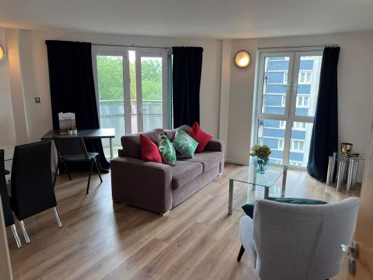 1 Bedroom Apartment - Photo 1