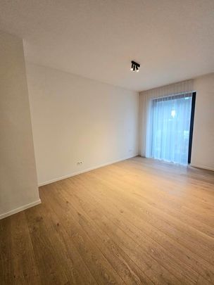 Appartement te huur - Foto 1