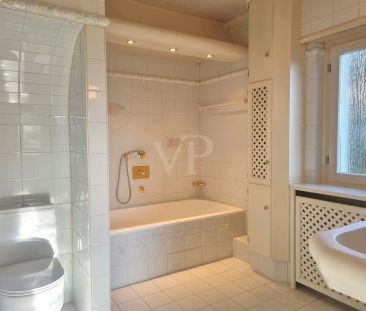 Exklusive, großzügige Villa in ruhiger Lage mit traumhaftem Blick ü... - Foto 4