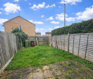 3 bedroom semi-detached house to rent - Photo 6