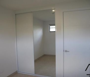 92A Northcote Road, Greenacre NSW 2190 - House For Rent | Domain - Photo 3