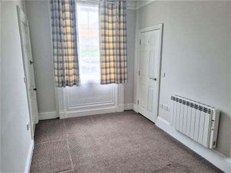 South Brink, Wisbech - Photo 2