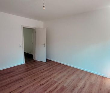 Helle, sanierte 3,5 Zimmerwohnung EG - Photo 6