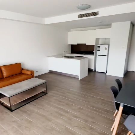 2 bed 2 bath - Photo 1