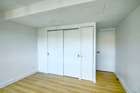 1975 Maisonneuve Blvd West - Photo 4