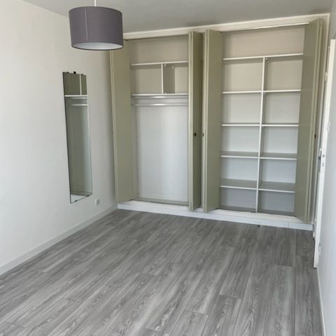 BELLEVUE PROCHE FACS APPARTEMENT TYPE 2 RENOVE 45 M2 - Photo 1