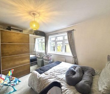 2 bedroom ground floor flat to rent - Photo 4