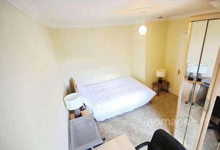 Bellevue House, Jewry Street, Winchester, SO23 - Photo 2