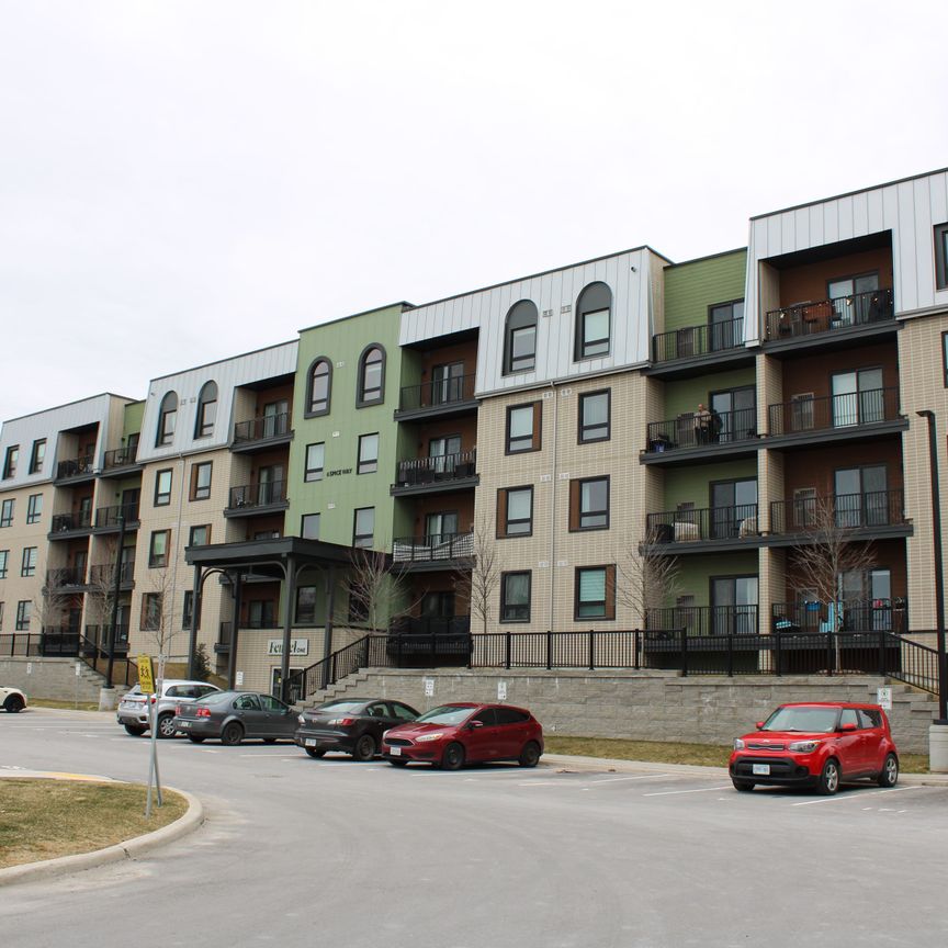 For Lease - 6 Spice Way Unit# 408, Barrie, Ontario - Photo 1