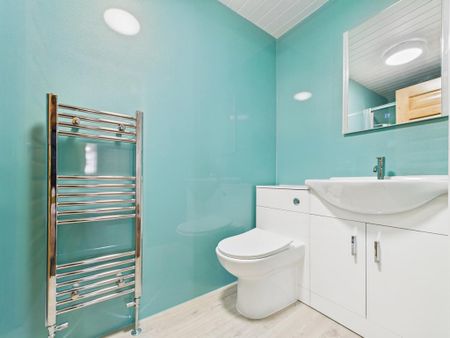 1 bedroom flat to rent - Photo 5