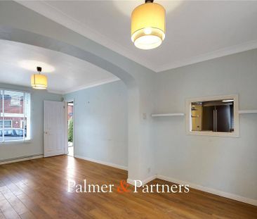 2 bedroom detached house to rent - Photo 5