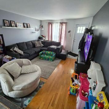 Grand logement 5 1/2 à louer à Ste-Thérèse - Photo 1
