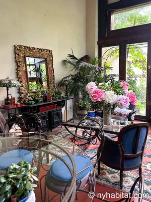 Logement à Paris, Location meublée - Photo 1