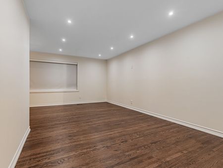 For Lease - 5 Rochelle Crescent, Toronto, Ontario - Photo 3