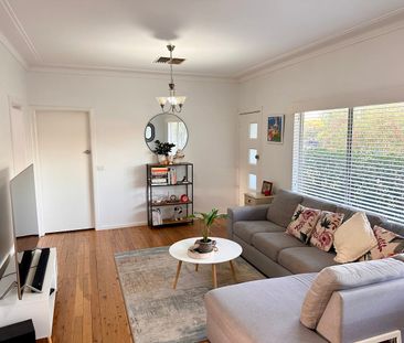 SOUTH TAMWORTH- 3 Bedroom Home - Photo 2