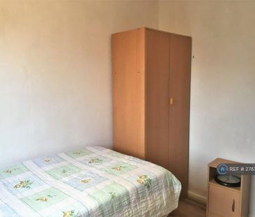 1 bedroom in a house share to rent - Photo 6