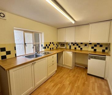 Winsford, Darnhall - Photo 2