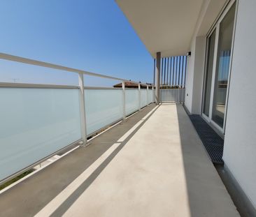 Location Appartement 3 pièces 59m² NIMES 30000 - Photo 6