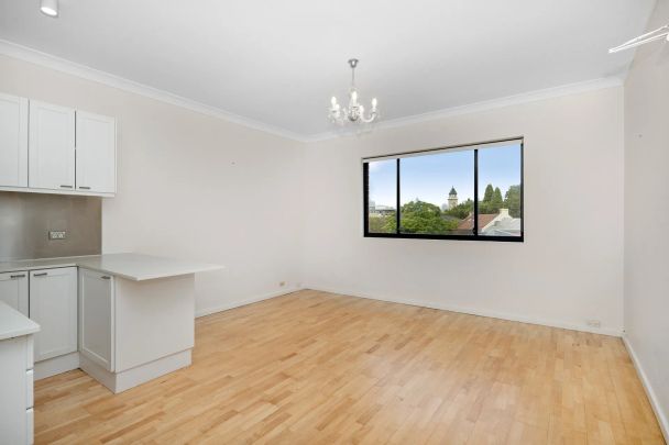 16/7-9 Birchgrove Road , - Photo 1