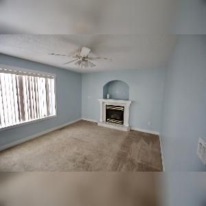 3 Bed 2 Bath Dbl Garage Home For Rent SE Edmonton - Photo 1