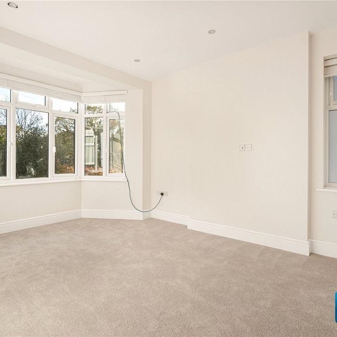 4 bedroom semi-detached house to rent - Photo 1