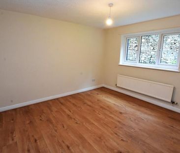 1 Bedroom Apartment Available Arranging tenancy - Photo 5